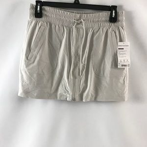 Athleta Women's Expediition Skorts Stretch Size 12